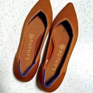 Rothys 7.5 Points Fawn